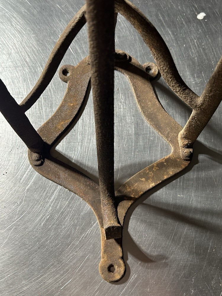 Farm Saddle Rack Holder Bracket Rustic Cast Iron Barn Antique!