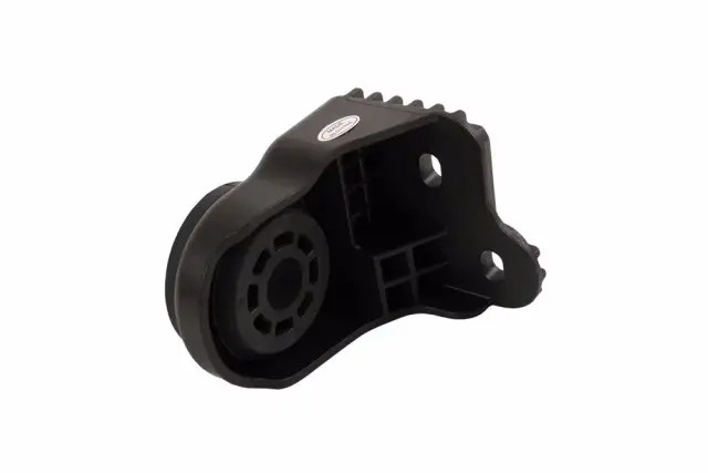 Genuine GM Passenger Side Radiator Upper Bracket 84660446