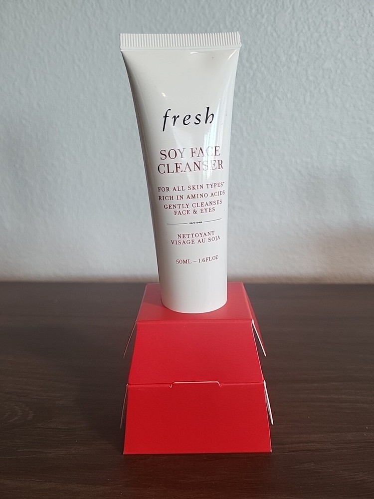 Fresh Cleanse & Hydrate Duo Cleanser & Deep Hydration Face Cream Damaged Box