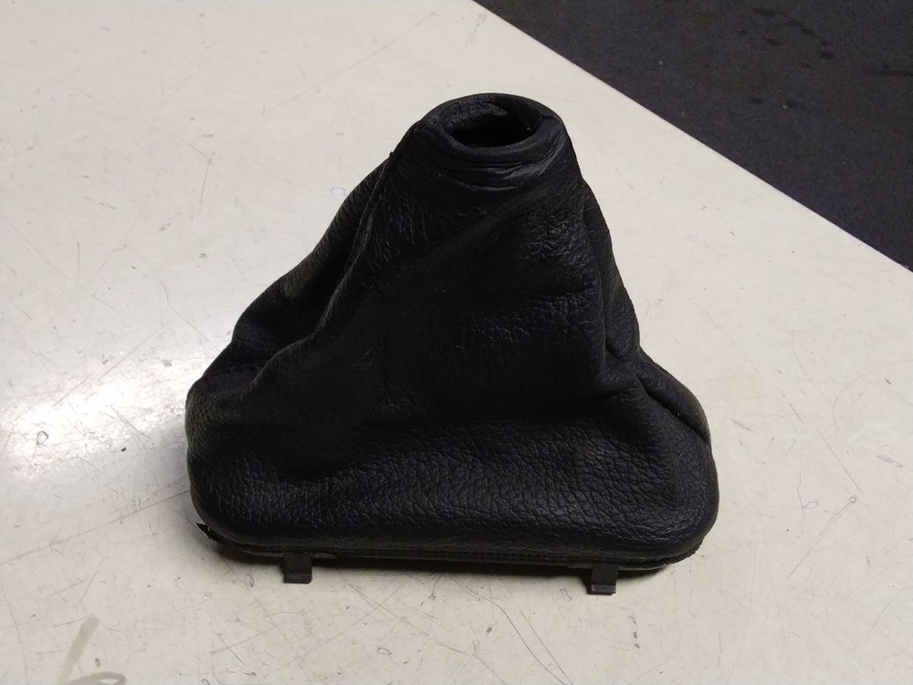 BMW E39 5 SERIES AUTOMATIC SHIFT GEAR STICK GAITER 1422113.