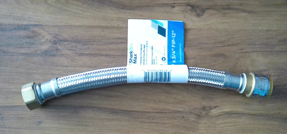 New SharkBite Max UR3088FX12   3/4" x 3/4" FIP -12"  Water Heater Connection