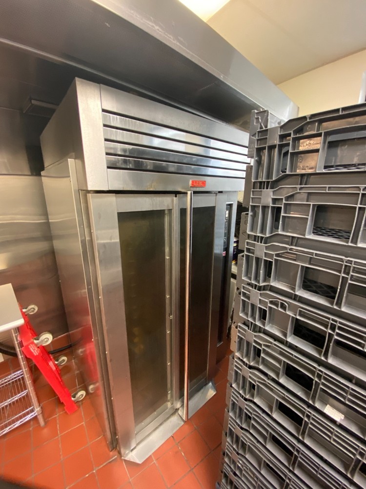 LBC Bakery LMO-MAX-E Roll-In Electric Rotating Rack Oven