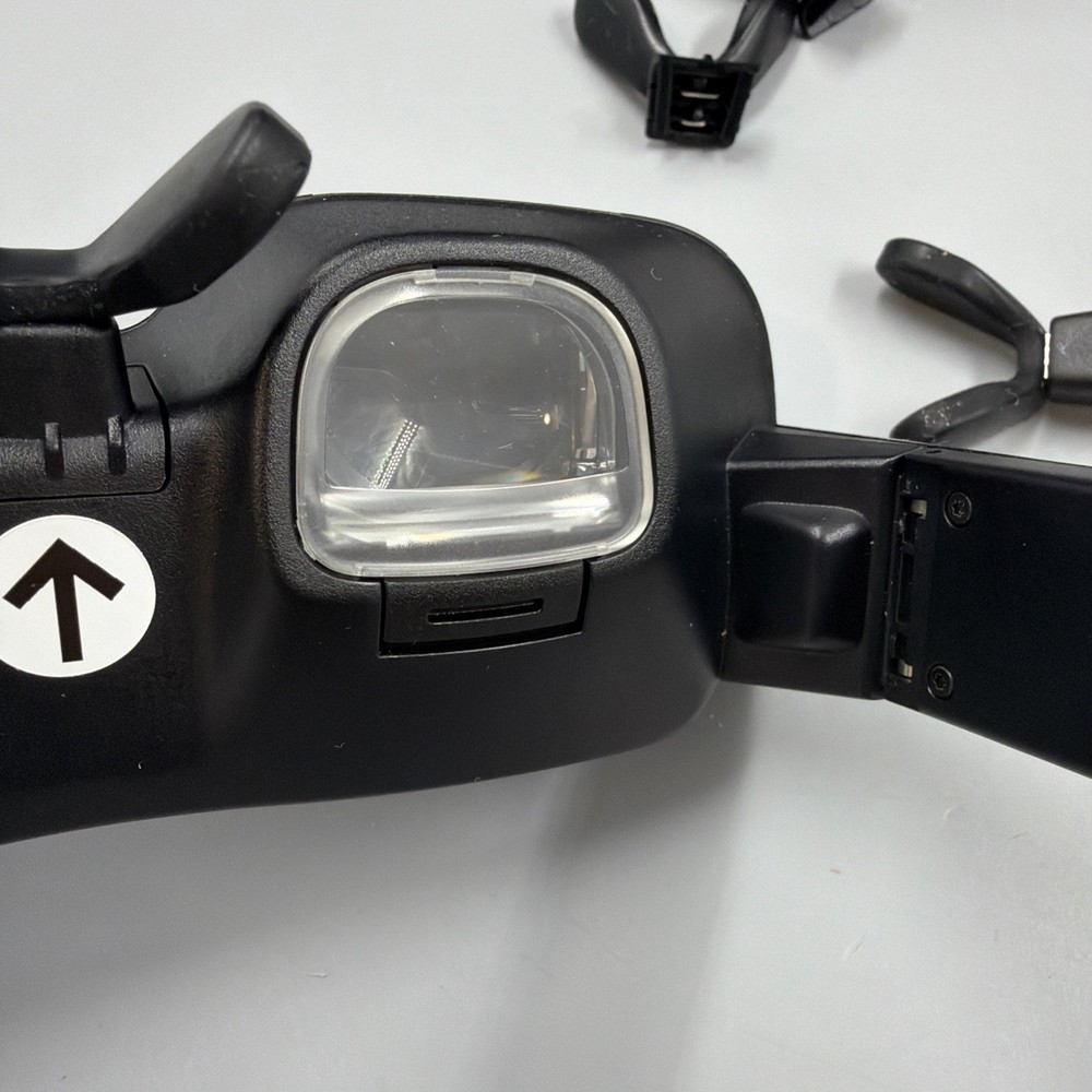 eSight Go - Assistive Digital Vision Devise Glasses -Used