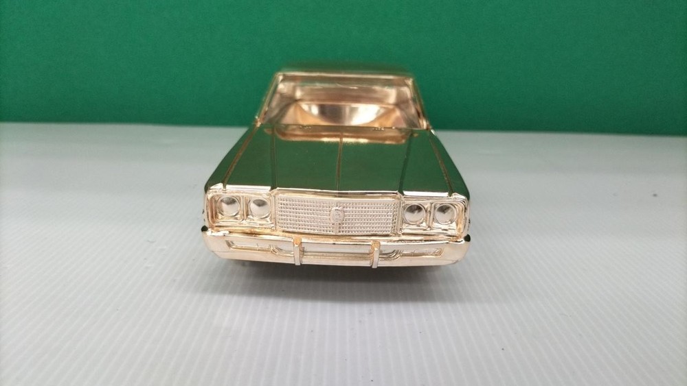 Toyota Crown Cigarette Case