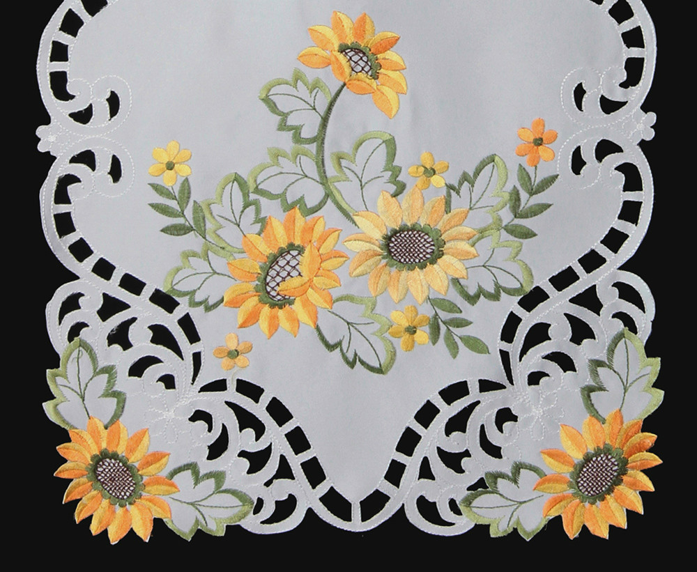 Spring Easter Summer Table Cloth Runner Placemat Sunflower Daisy Holiday White