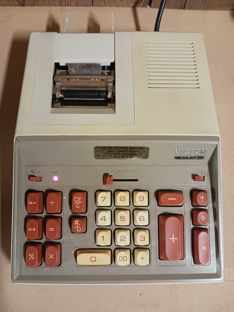 Victor Comptometer Corporation Medalist 306 4-function Printing Calculator