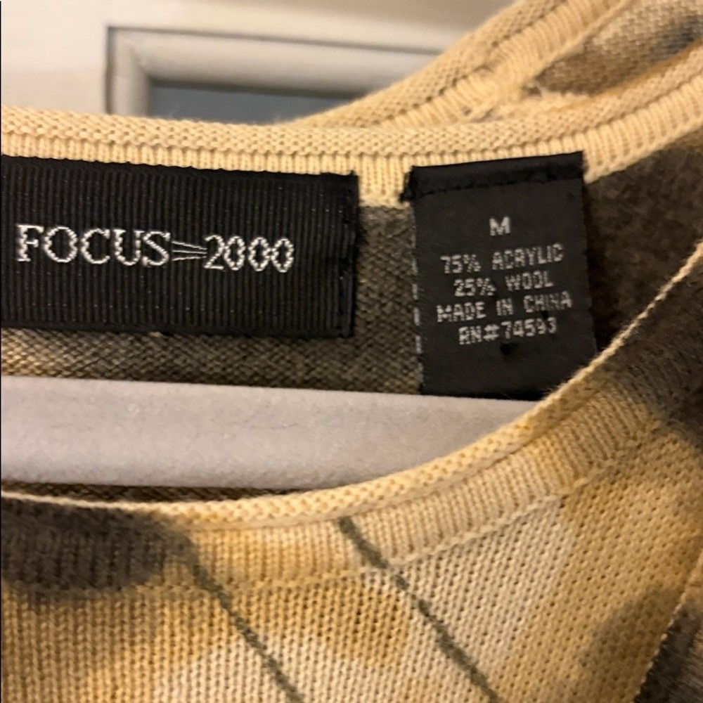 Focus 2000 wool blend sweater set size L