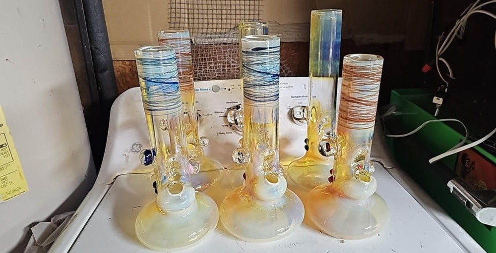 Travis Wigger Snodgrass Apprentice Bong Red Wings