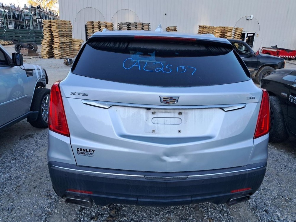 Fuse Box Engine Fits 17-19 XT5 4901581