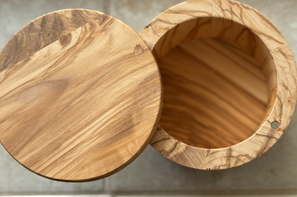 Olivewood Salt Keeper NWT by Sur la Table