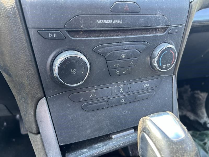 EDGE 2017 Fuse Box Cabin 104622476