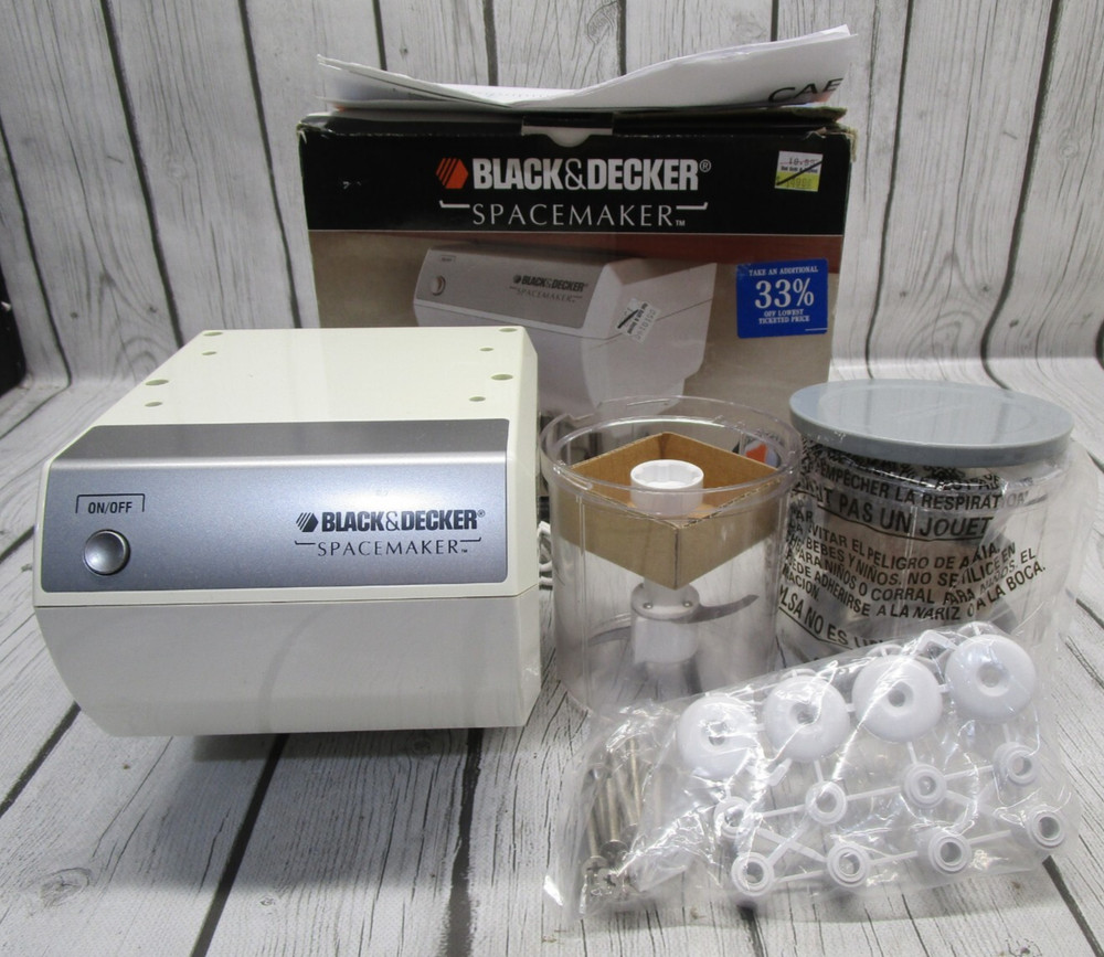 BLACK & DECKER CG800 Spacemaker Mini Food Processor and Coffee Grinder (CG800WM)