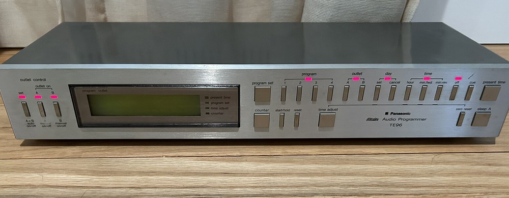 Panasonic TE96 Quartz Audio Programmer Vintage