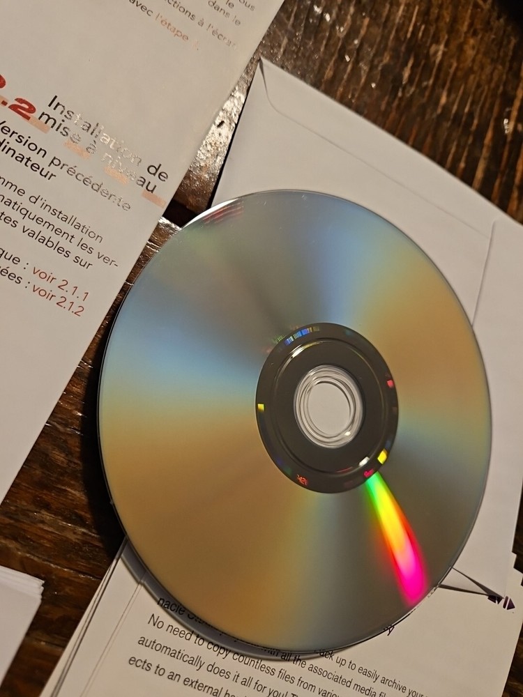 Pinnacle StudioHD Version 15 Software DVD W/Activation Key