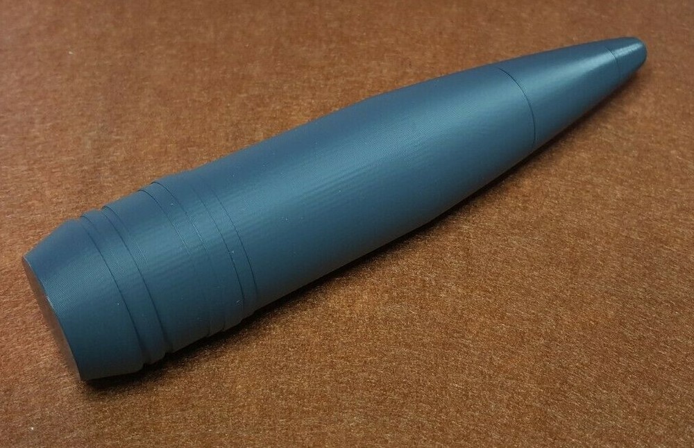 single Replica 40mm Bofors L70 Projectile shell. Unpainted and 3D printed.