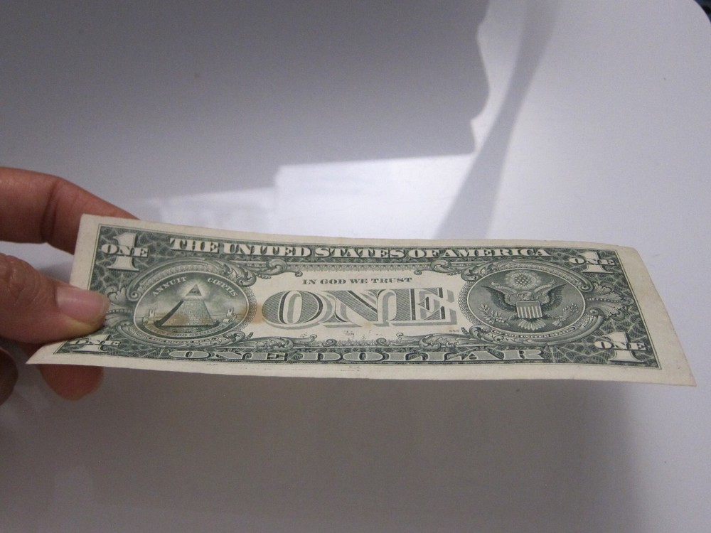 1995 $1 Error Printing & Cut #D57549141M
