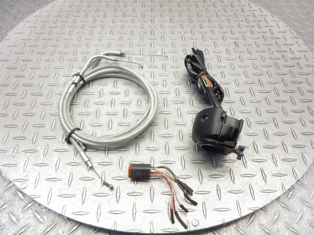 2006 Harley Davidson Road King Custom FLHRSI Right Handlebar Switch Cable Lot