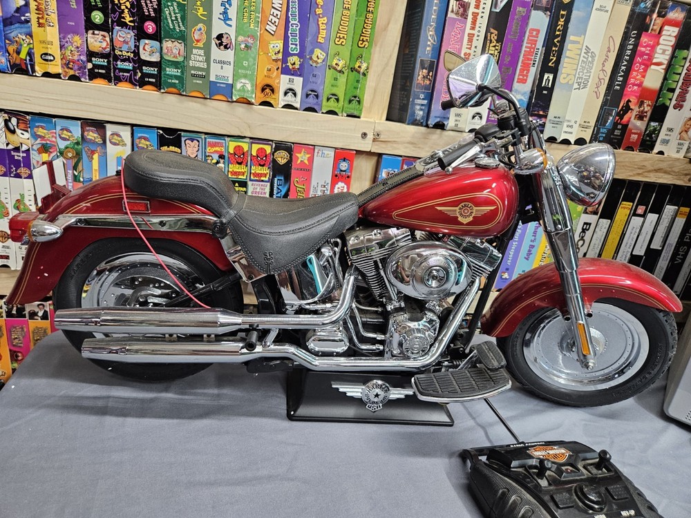 Harley Fat Boy Full Function 9.6V Radio Controlled Motorcycle New Bright Large