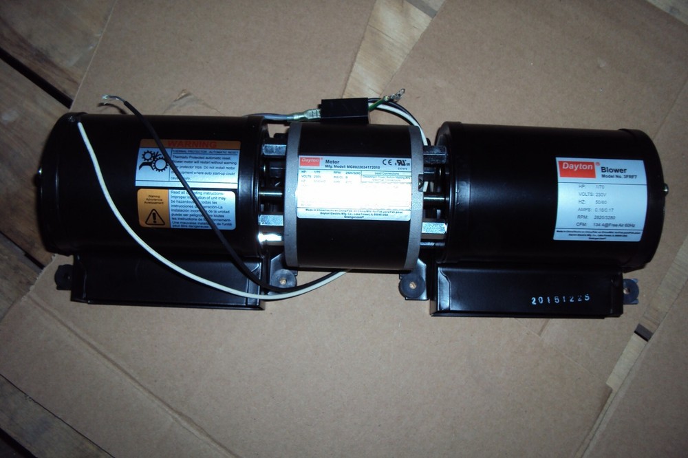 DAYTON 3FRF7 Blower  Rectangular, Blower Wheel Diameter 2 1/2",  1 PH , 230 VOLT