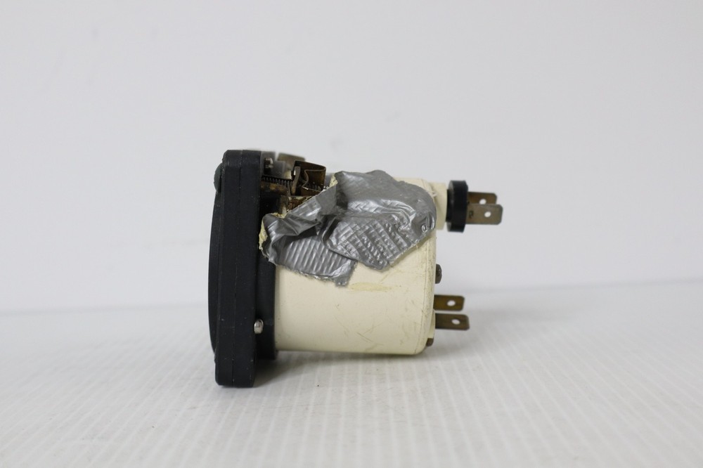 Mitchell Aircraft Instruments Quartz Clock Indicator (12-28V)