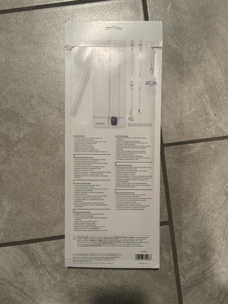 Cricut Essential Tool Set 9 pc