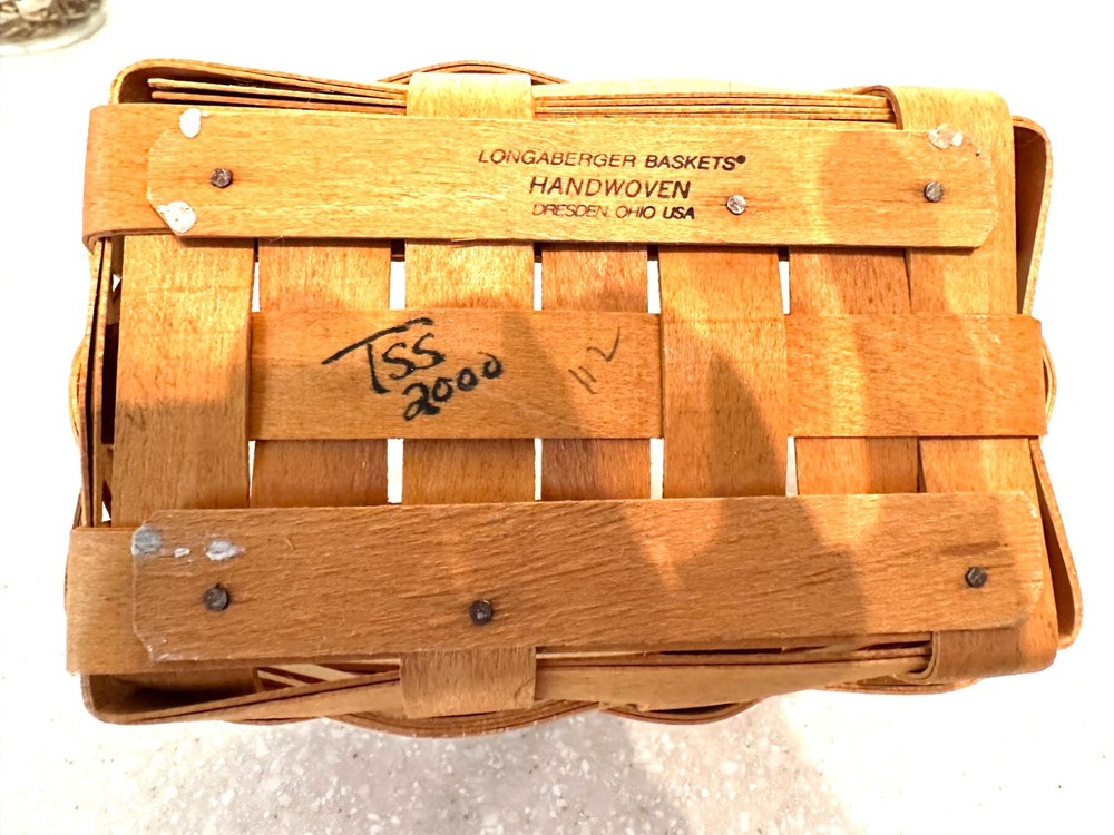 Longaberger Hand Weaved Signed dated 2000 Rectangular Basket with Leather Handle