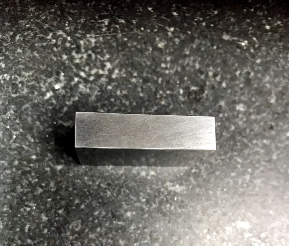 .9000 CARBIDE Gage Block Grade 2 Rectangular SOLID CARBIDE 2 Small Chips