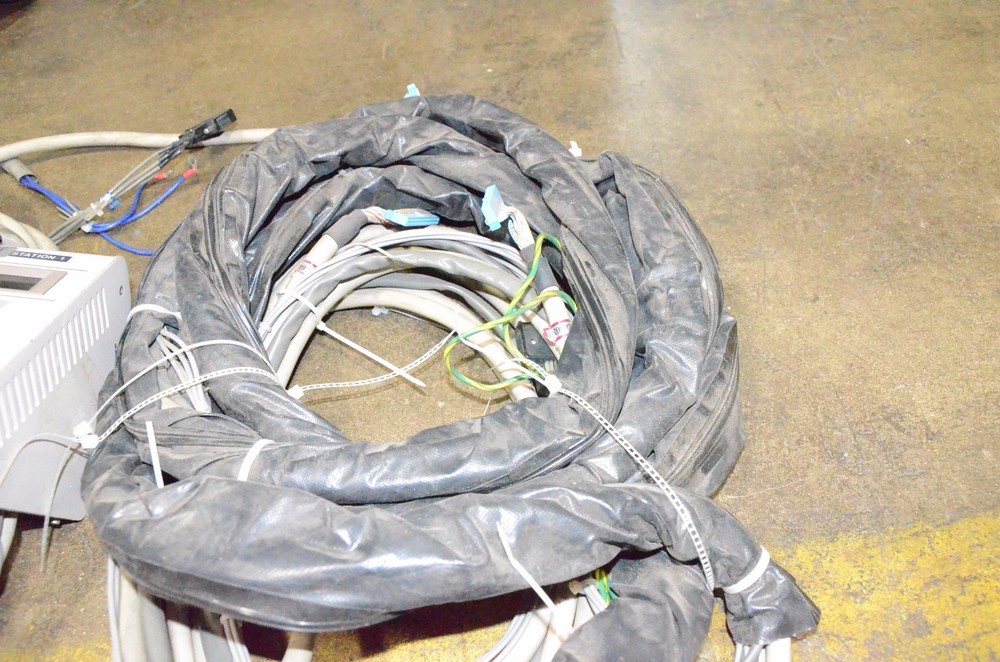 Advantest Control & Trigger Box Controller HS-5068 HS-5080 With Cables Test Head