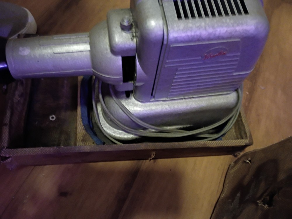 Antique Vintage Viewlex Projector Model V-33