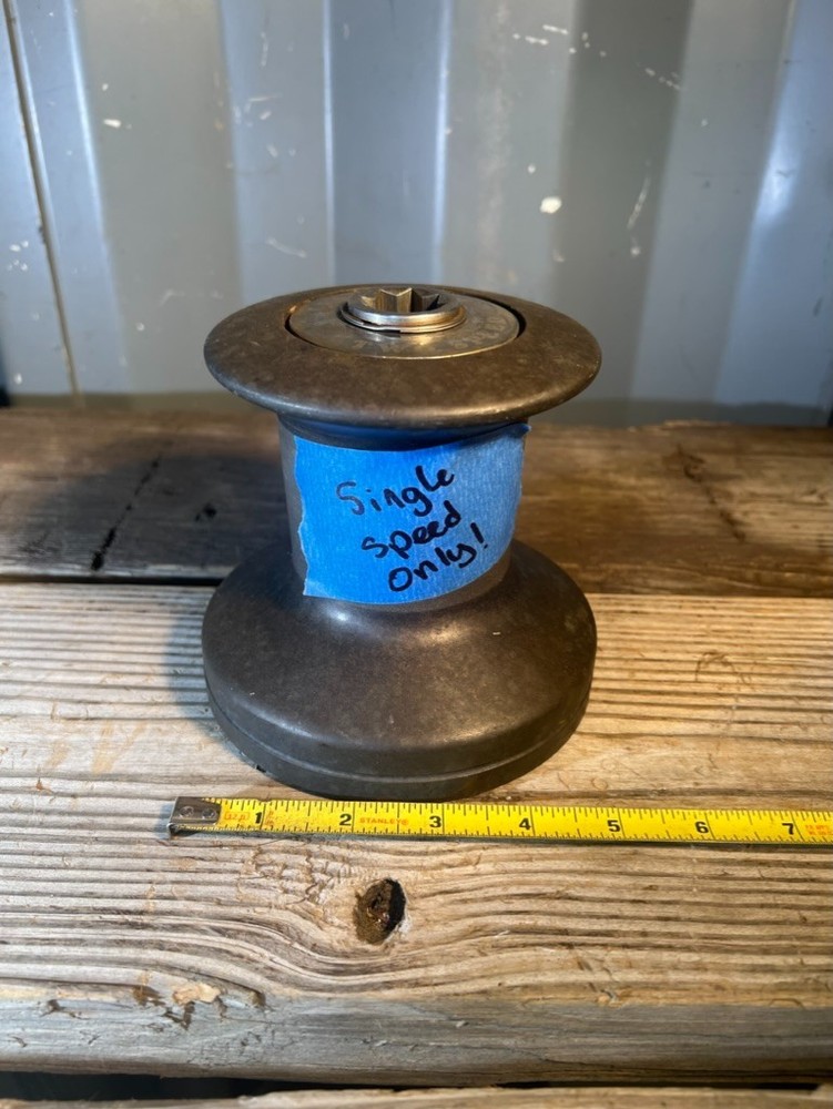 Lewmar 16 single speed winch