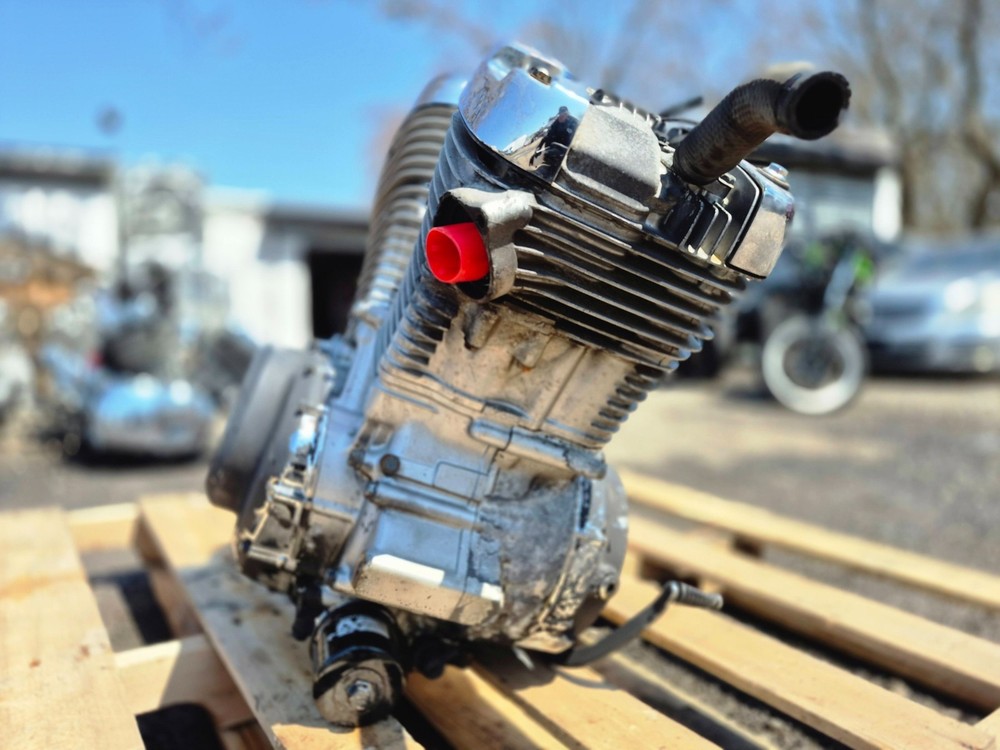 1993 Suzuki VS800 Intruder 800 Engine Motor OEM