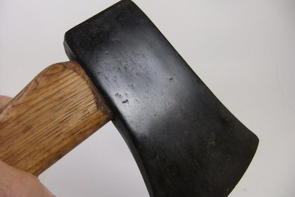 Vintage Stanley 2 ¼ Lb Axe