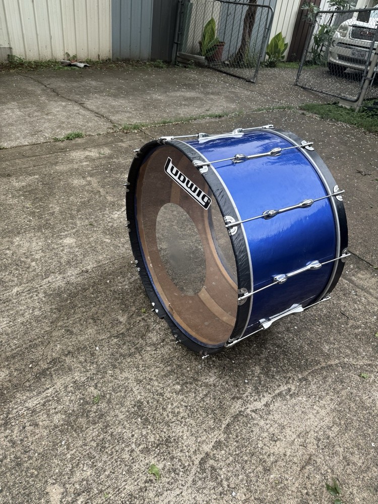 Bass Drum 30 in