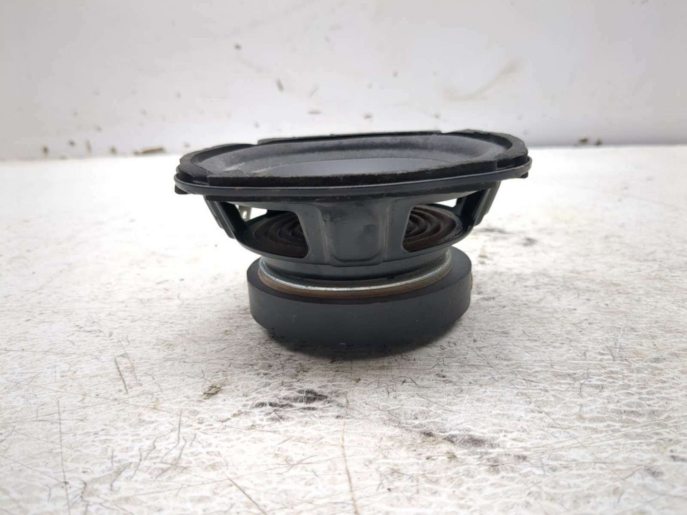 12-19 Can Am Spyder Roadster RT Speaker A