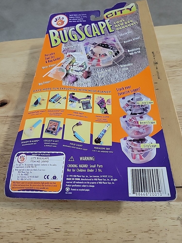 Wild Planet City Bugscape Bug Hangout Portable Tool Set & Bug Guide 1995