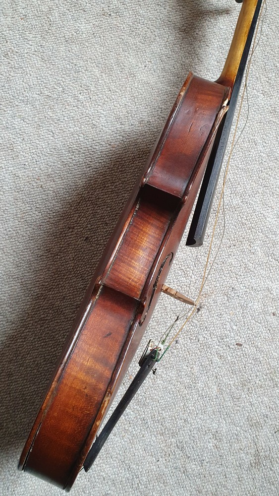 Nice old 4/4 Violin violon, beautiful flamed!!