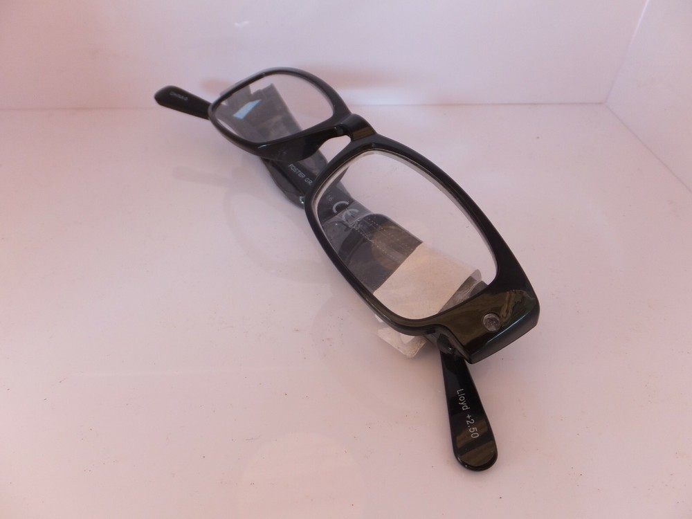 Foster Grant Lightspecs Lighted Readers - Unisex - Pick Your Strength