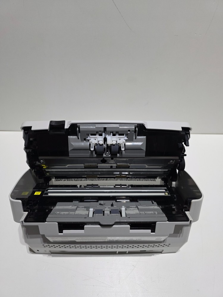 Fujitsu fi-6130 Document & Image Duplex Scanner with Power Supply & USB Cable.