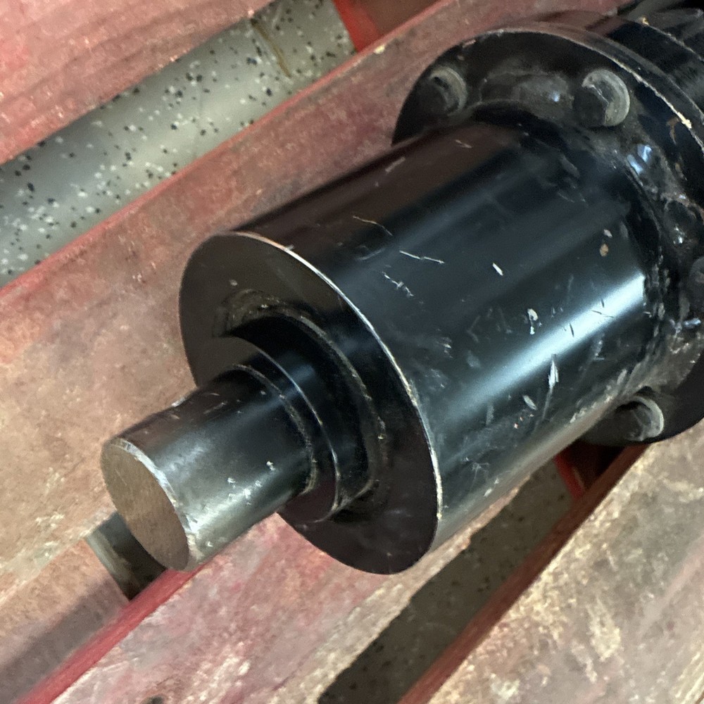 Auger Drive Universal Mount