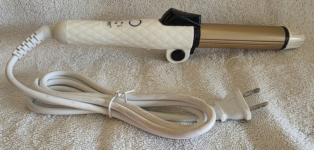 LUVME - Advanced Ceramic Curling Iron - 1 1/4 Inches