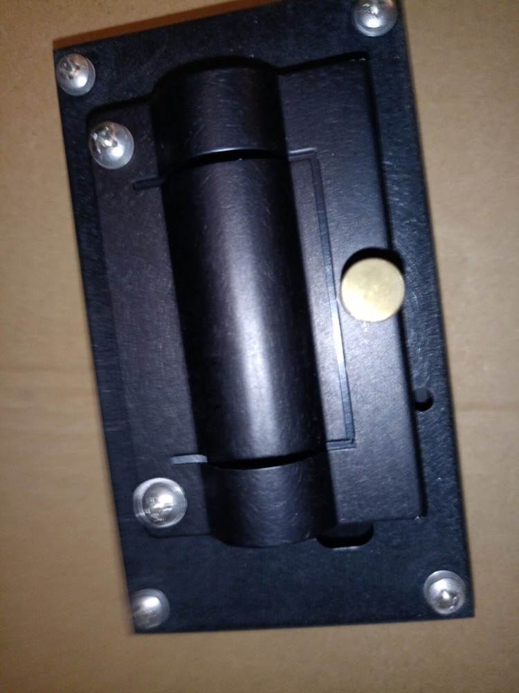 Door for UV lamp from TELEDYNE API T101 H2S Analyzer