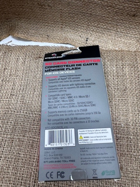 Stealth Cam Triple Connection SD MICRO Memory Card Reader Android/IOS STC-DDMCR