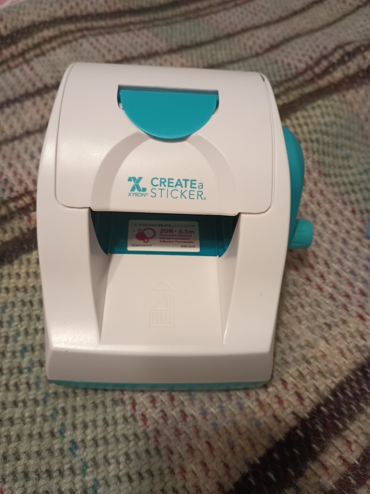 Xyron 250 Create A Sticker 2 1/2 in Sticker Maker