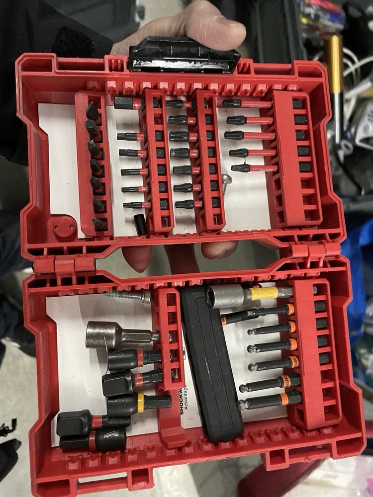 Milwaukee Tools Shockwave Impact Driver Set