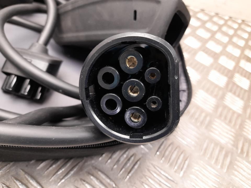 Charging Cable Tesla Model 3 2021 112125400E