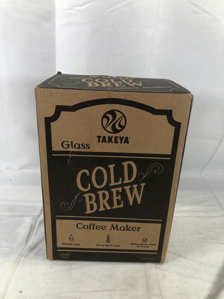 Takeya Glass Cold Brew Coffee Maker 1 Quart ,Black Lid,& Handle
