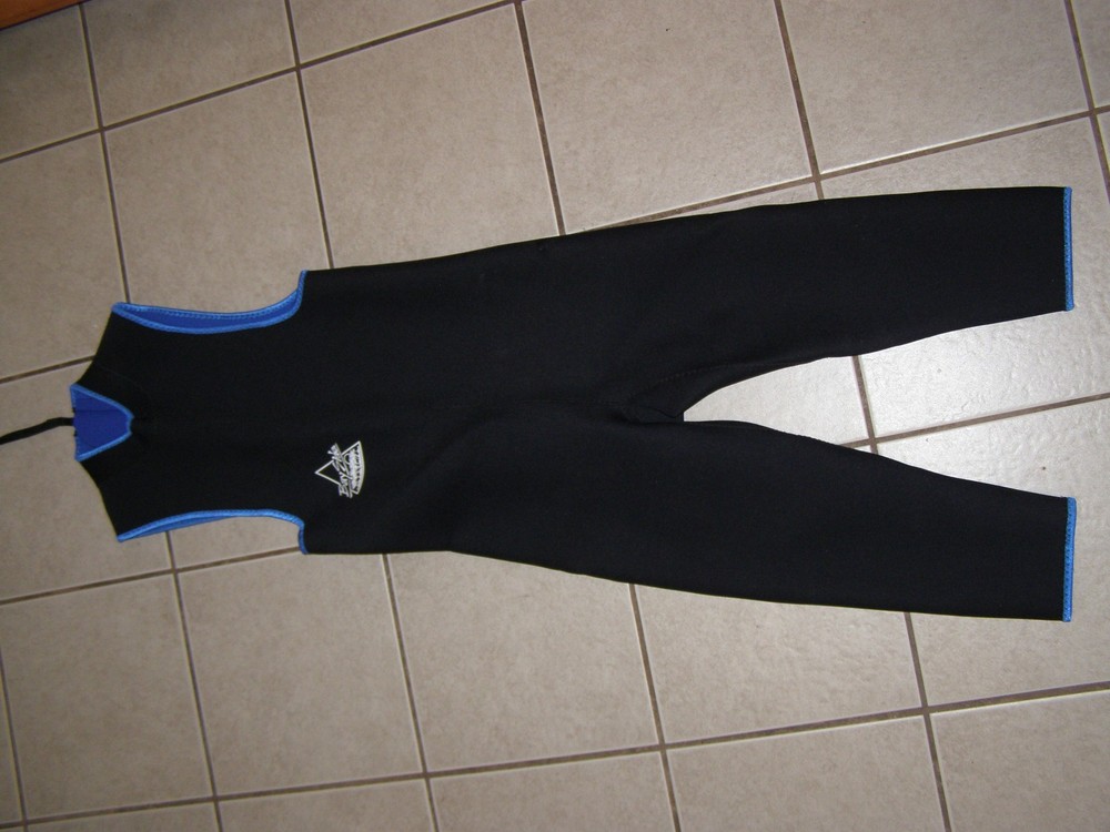 Wet Suit, sleeveless, Large size, "short john" style