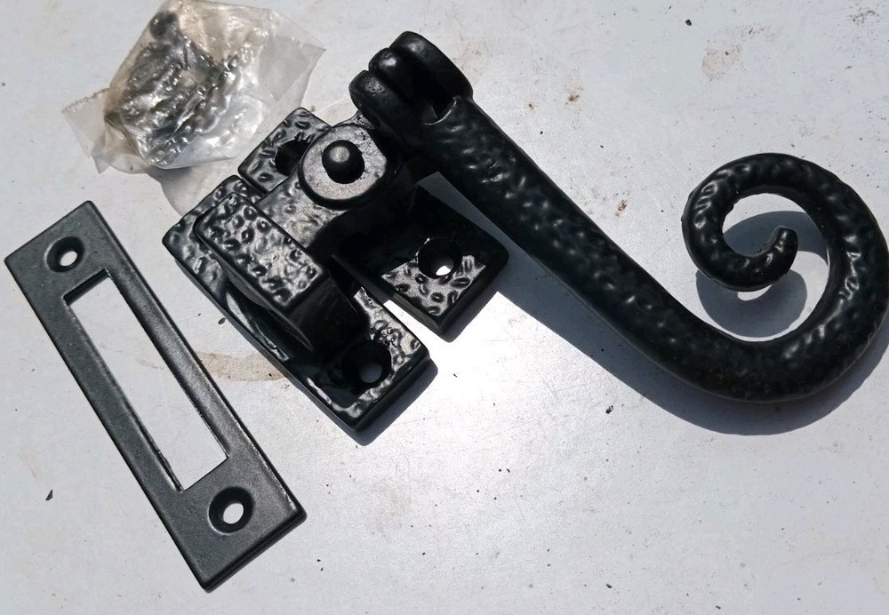 Vintage Old  Metal Olde Victorian Window Handle Security monkey tail latch