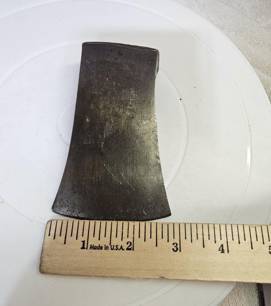 Vtg Rustic Single Bit Axe Head Tool -413g - A17