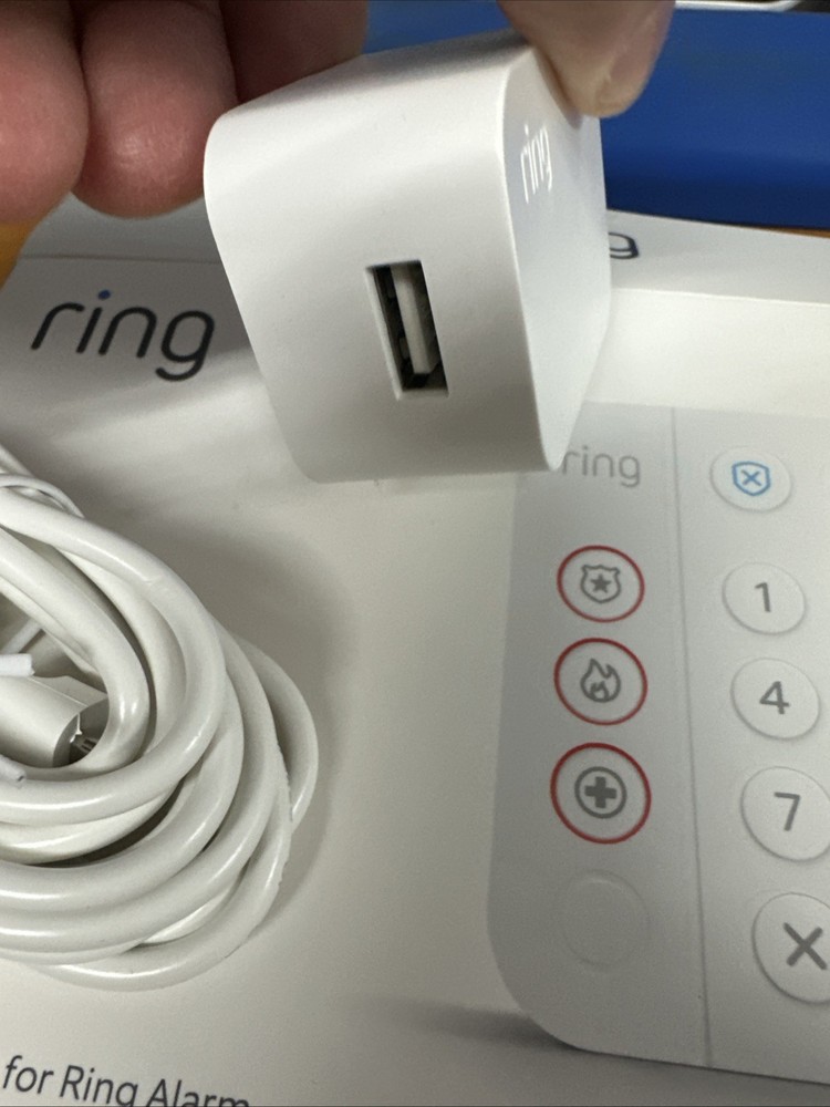 Ring Alarm Keypad REPLACEMENT WALL & Flat Adapter - White - New